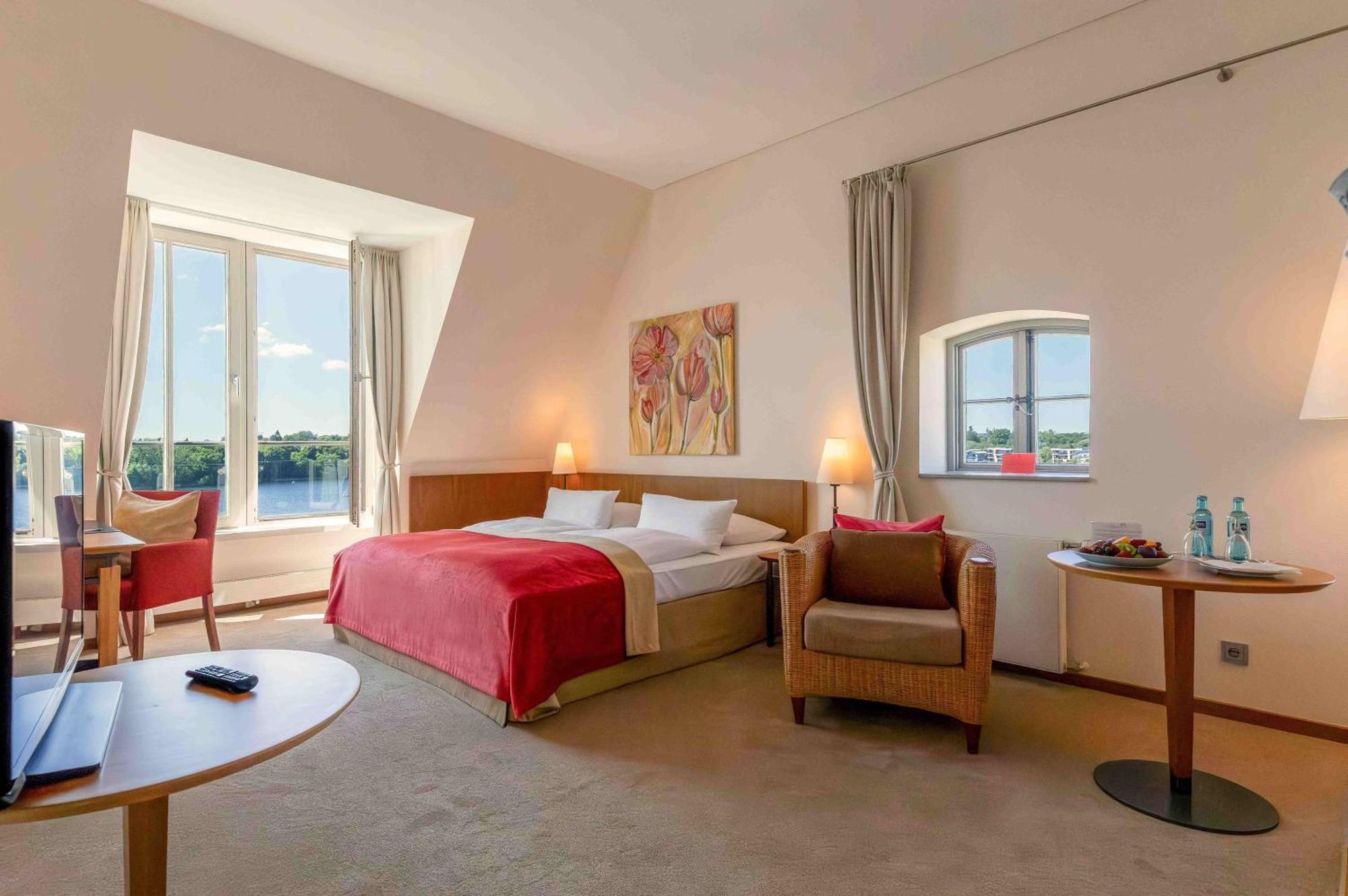 Hotel Speicher Am Ziegelsee Шверин Екстериор снимка